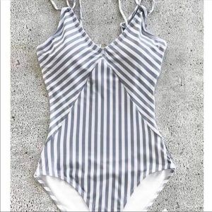 Zaful one piece swimsuit Sz L